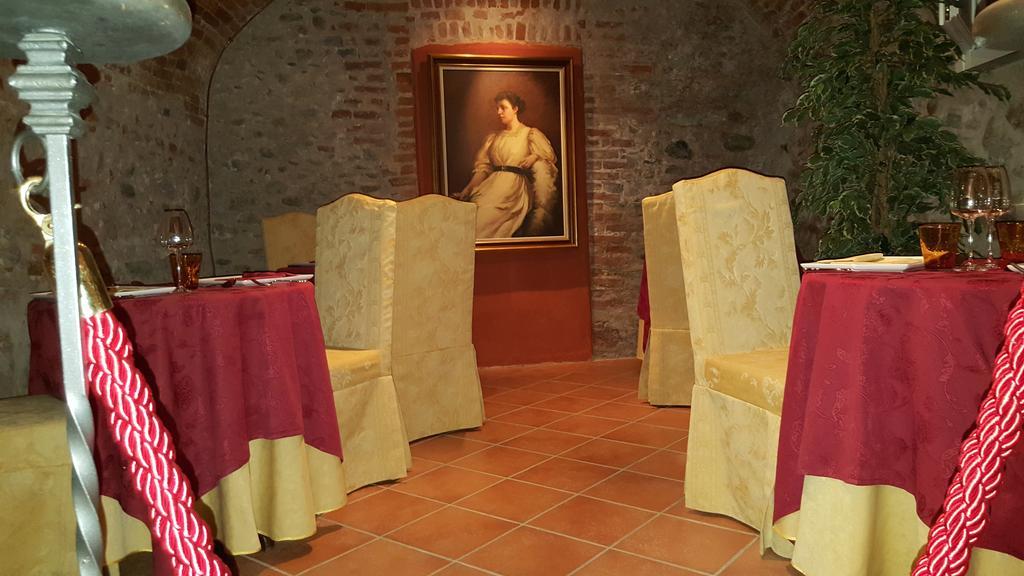 Hotel Palazzo Di Mezzo Carru Ngoại thất bức ảnh