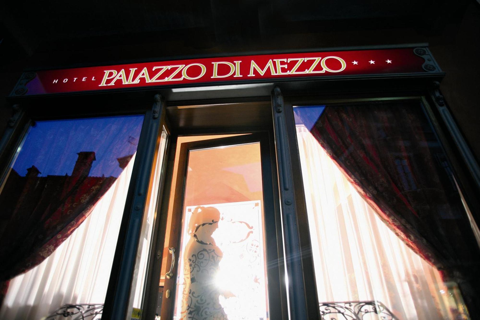 Hotel Palazzo Di Mezzo Carru Ngoại thất bức ảnh