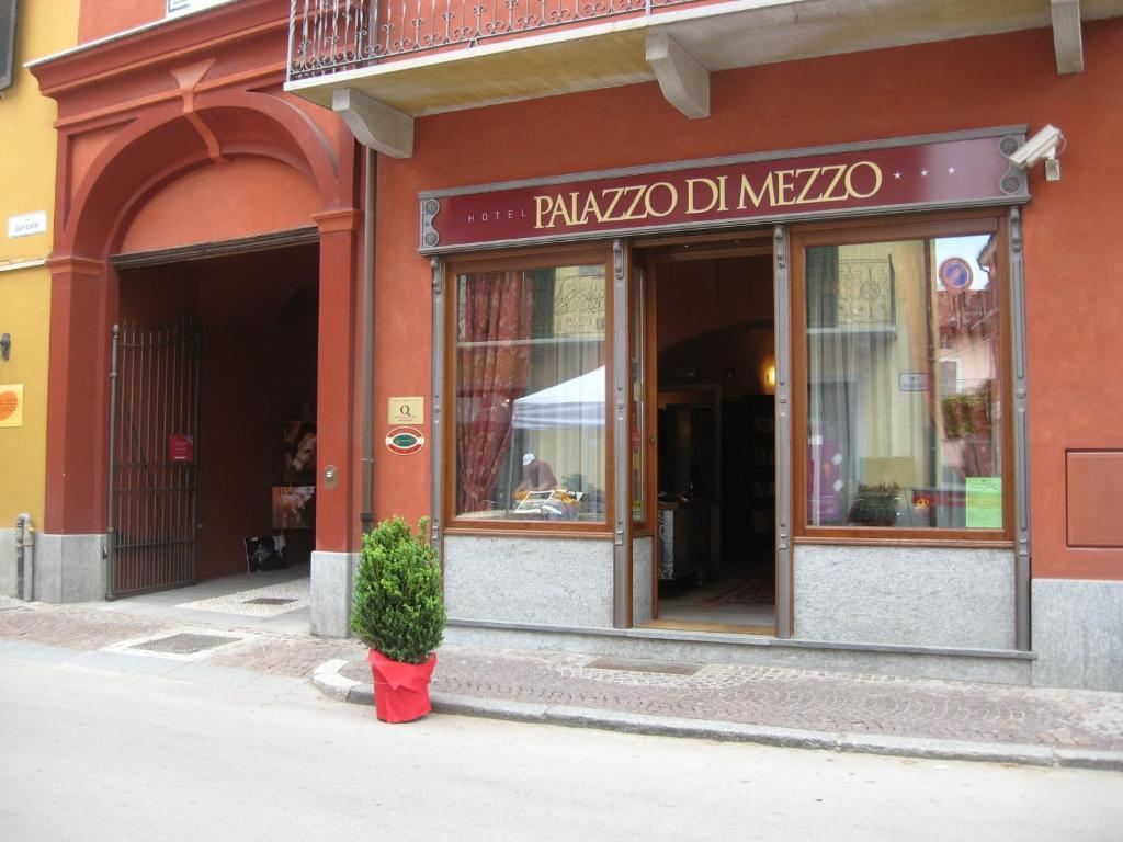 Hotel Palazzo Di Mezzo Carru Ngoại thất bức ảnh