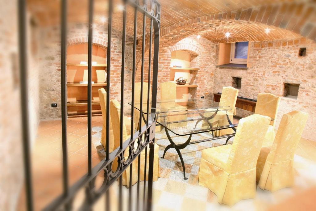 Hotel Palazzo Di Mezzo Carru Ngoại thất bức ảnh