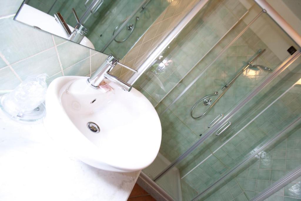 Hotel Palazzo Di Mezzo Carru Ngoại thất bức ảnh