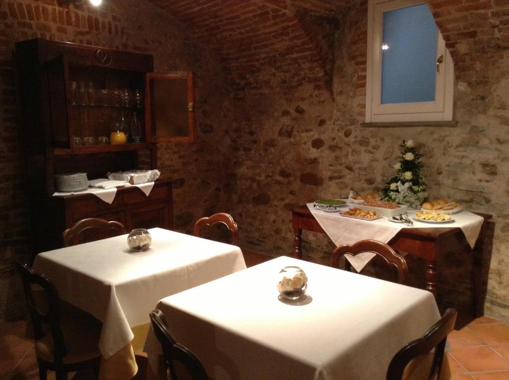 Hotel Palazzo Di Mezzo Carru Ngoại thất bức ảnh