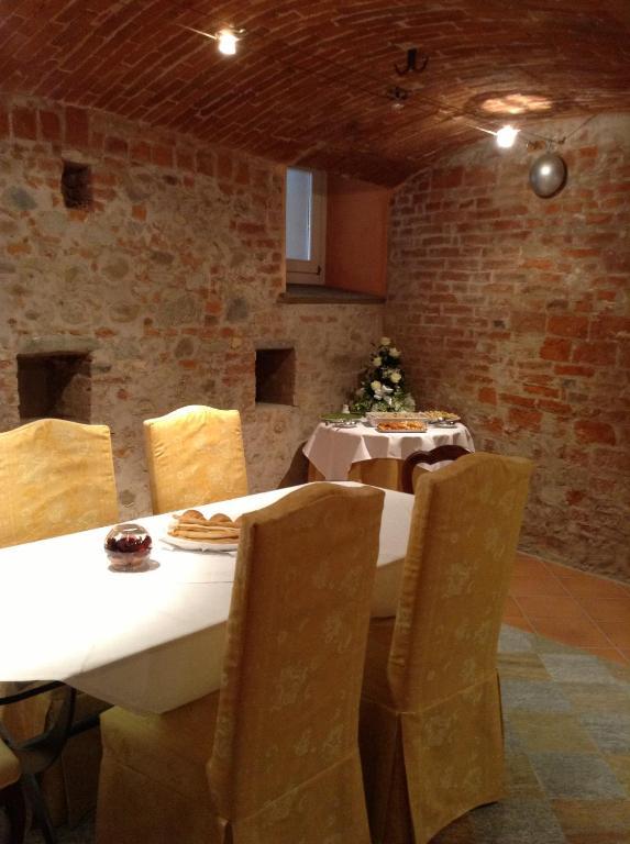 Hotel Palazzo Di Mezzo Carru Ngoại thất bức ảnh